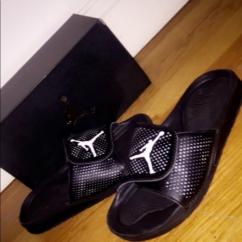 Jordan unisex slides